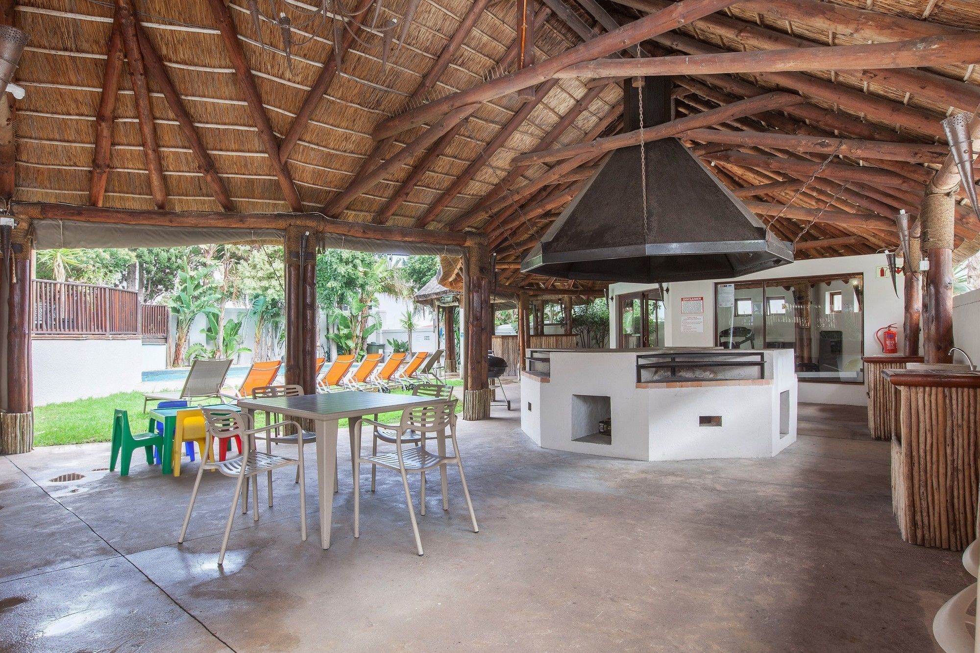 Planet Africa 1 By Ctha Apartment Cape Town Bagian luar foto